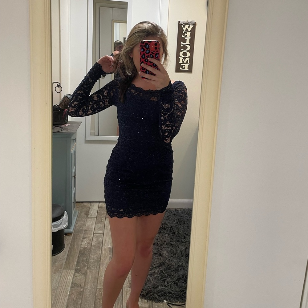 Beautiful glittery navy blue lace formal dress!